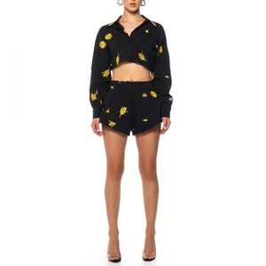 AKIRA Weekend Getaway Black Floral Embroidered Co-ord Matching Set size Medium